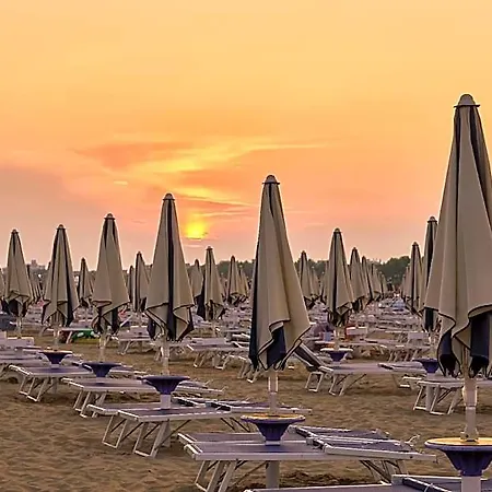 With Large Swimming Pool And Place Hotel Bibione